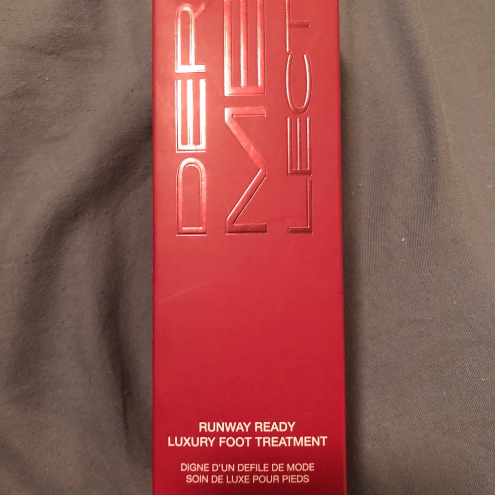 2 for $25 Dermelect Runway Ready Foot Treatment